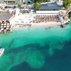 Esmerald Hotel