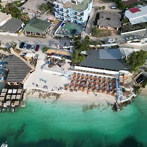 Esmerald Hotel
